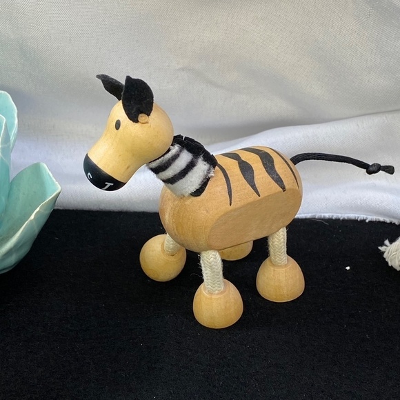 Handcrafted, Eco, Anamalz discontinued, poseable wooden toys - Picture 8 of 8